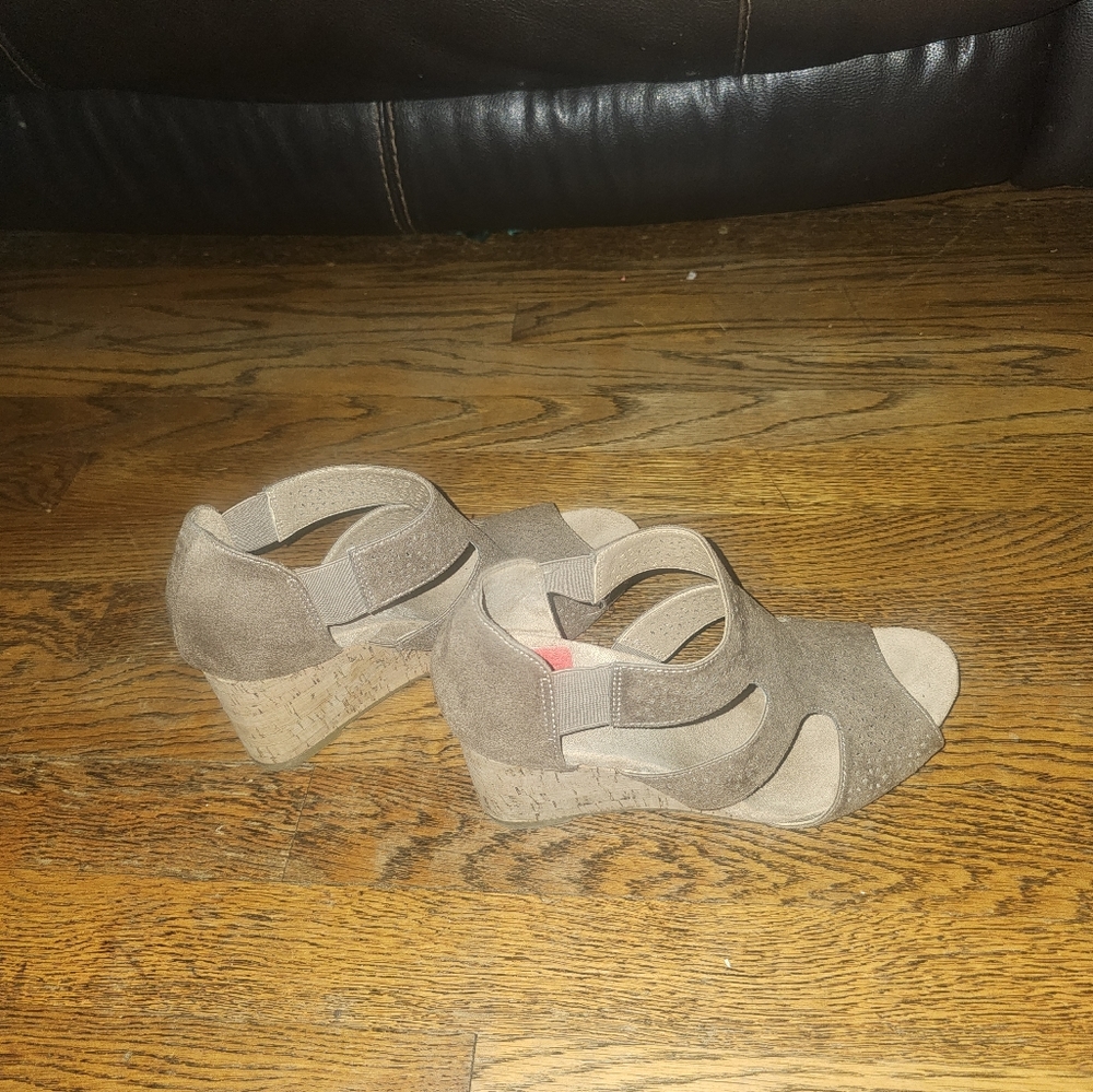 Life stride, Heidi wedges